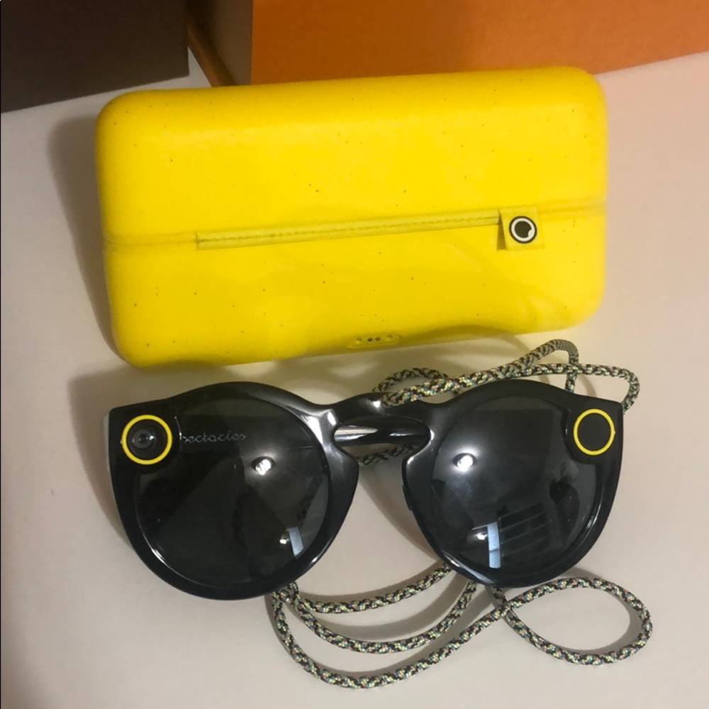 Snapchat spectacles
